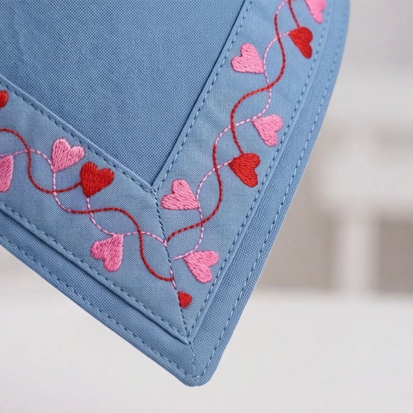 Love Loop™ Bandana Neck Collar