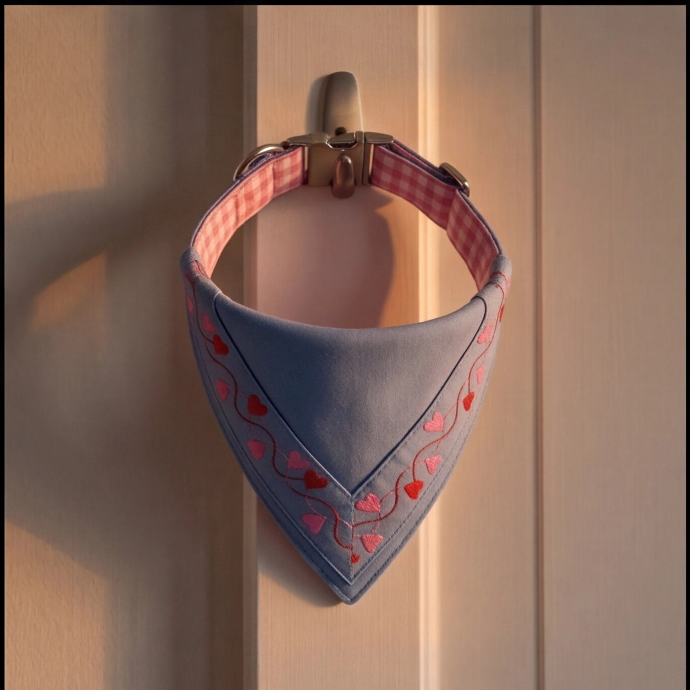 Love Loop™ Bandana Neck Collar