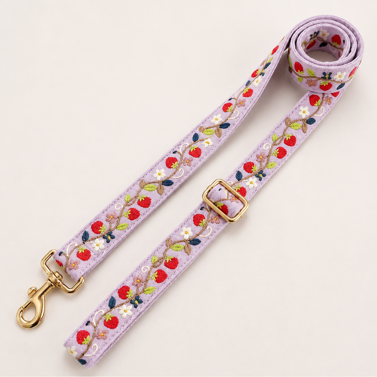 Berry Pop™ Adjustable Leash