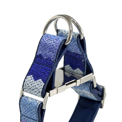 Blue Frost™ Martingale Collar