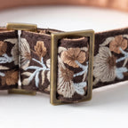 GoldBloom™ Martingale Collar