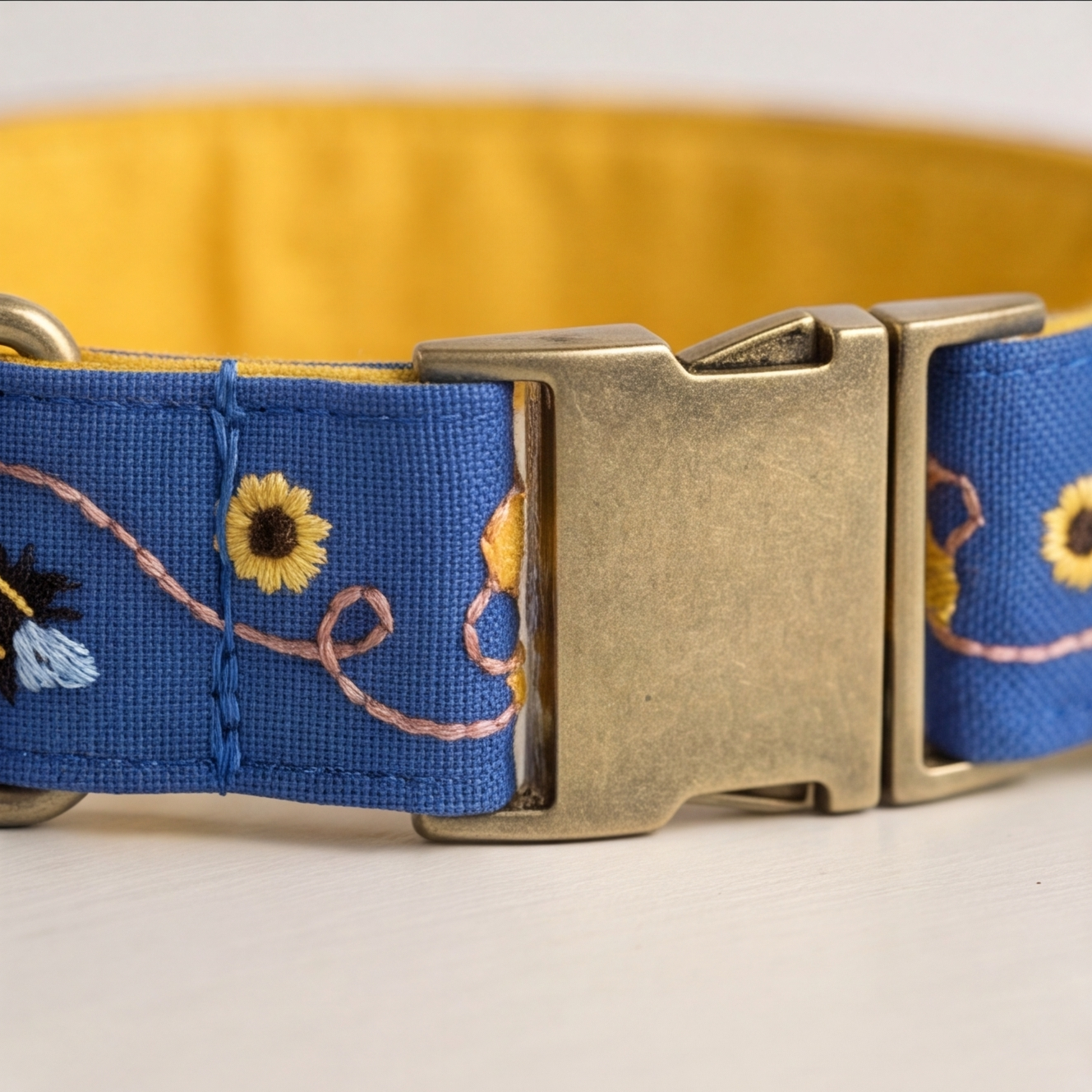 Honey Drip™ Neck Collar