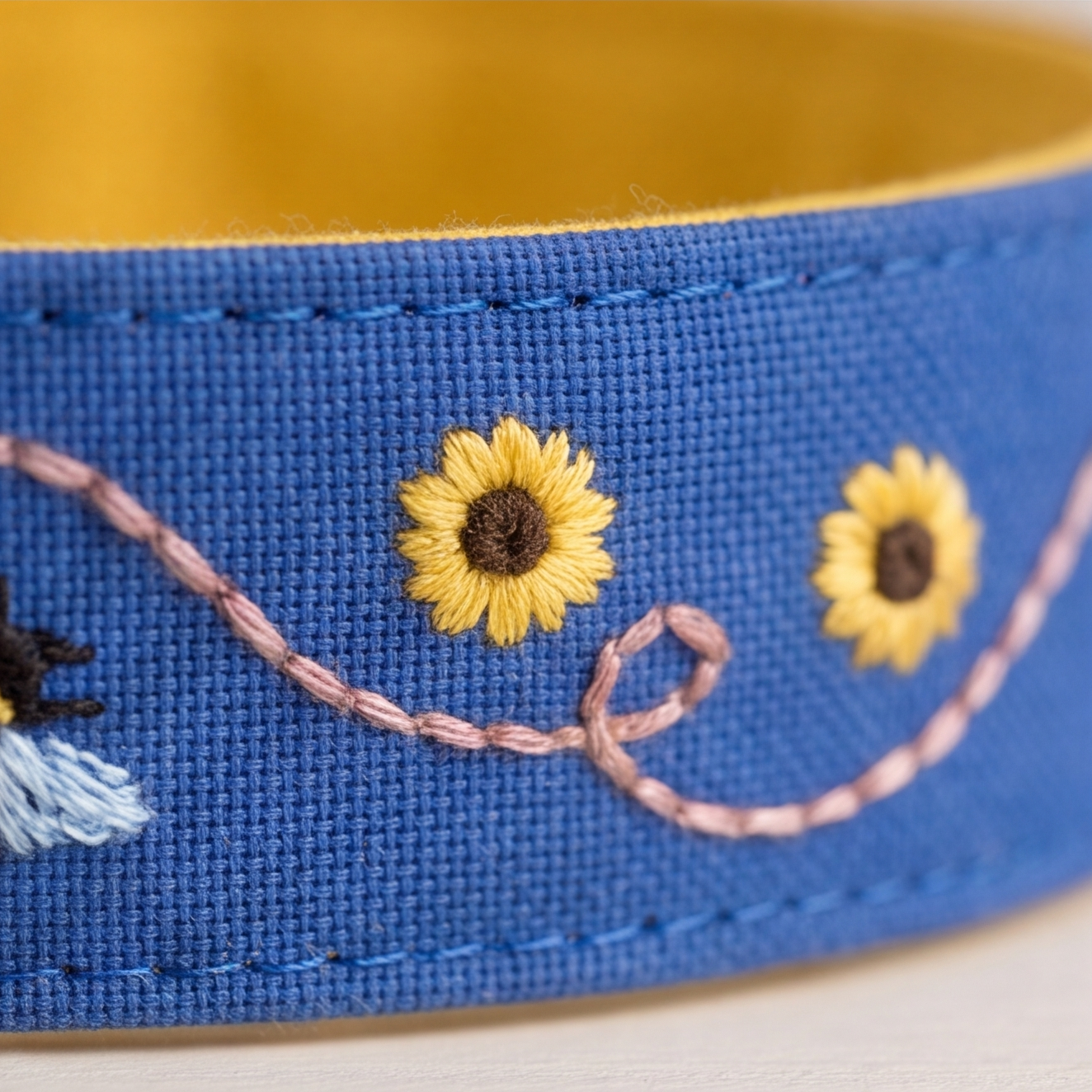 Honey Drip™ Neck Collar