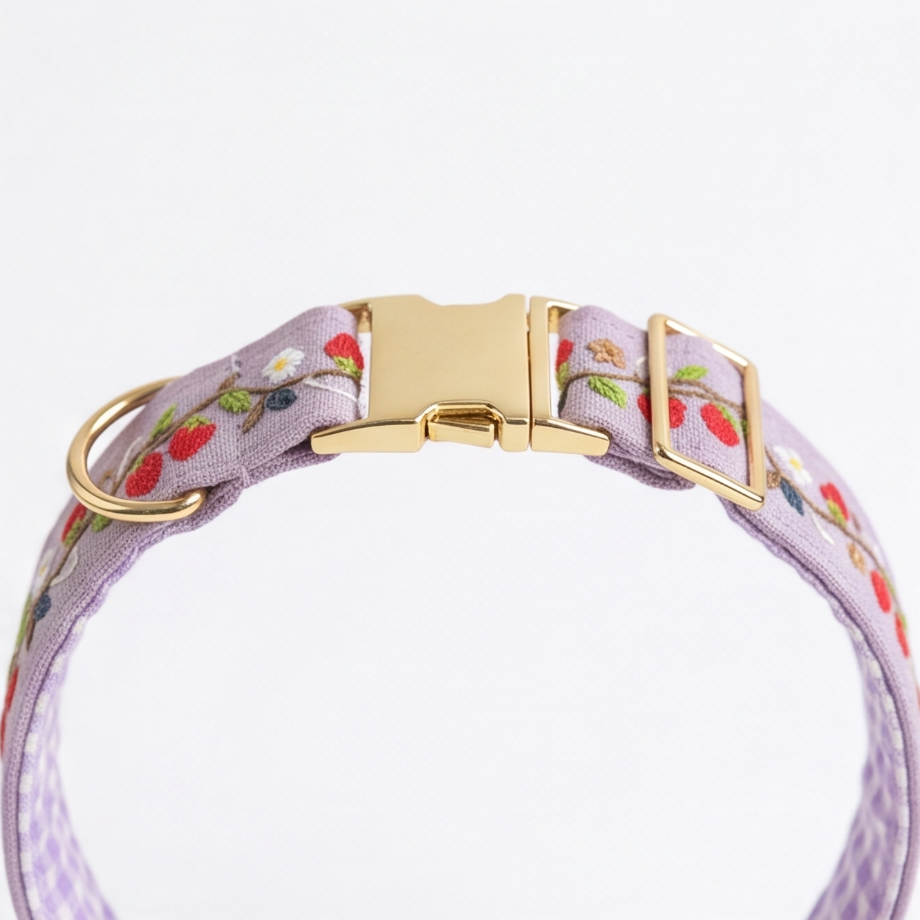 Berry Pop™ Neck Collar