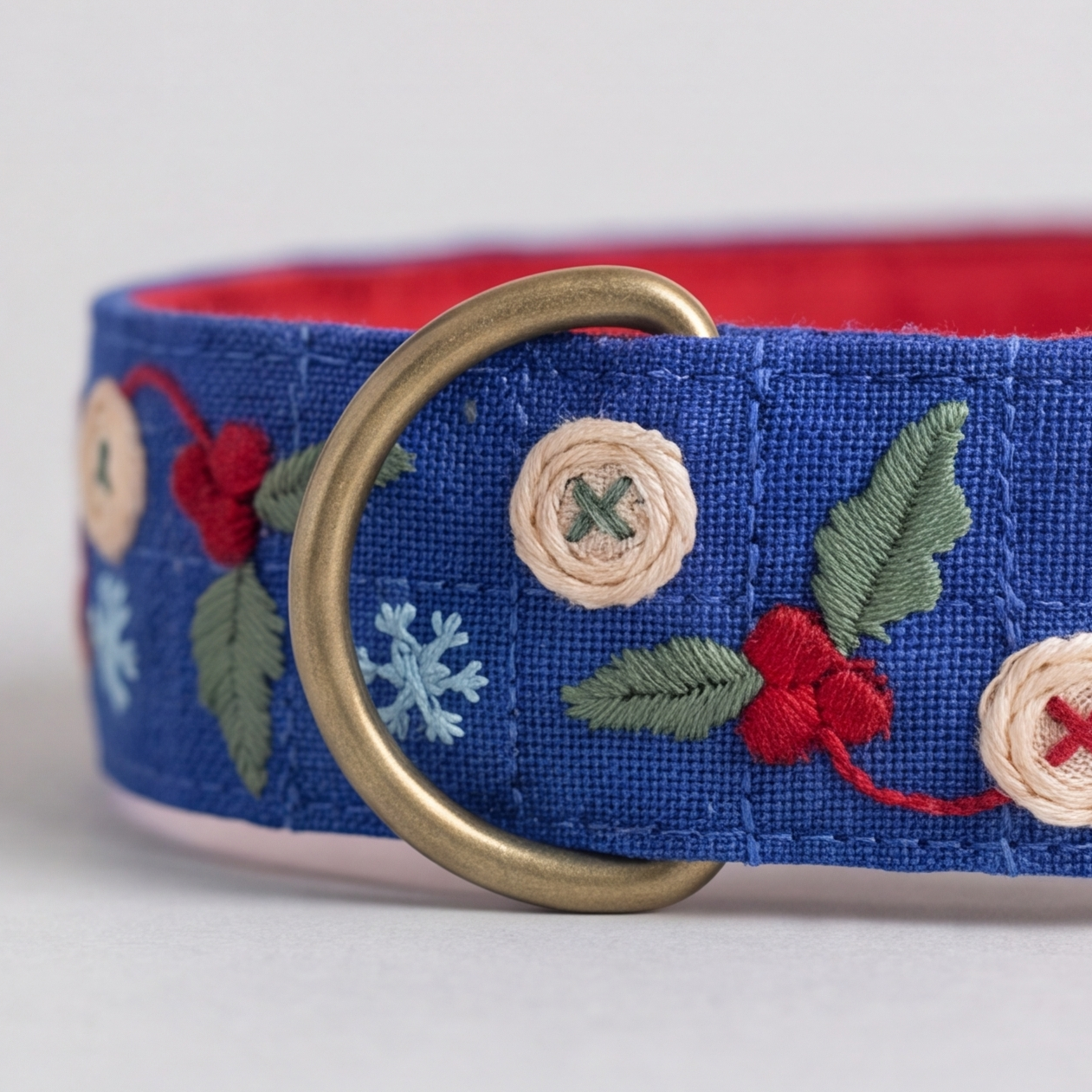 Merry Berry™ Neck Collar