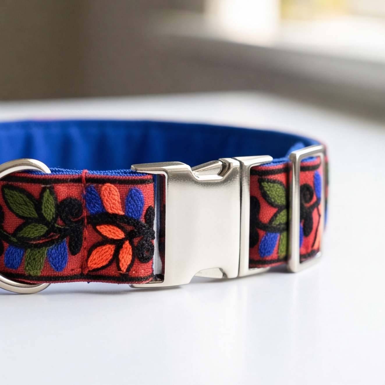 ColorPop™ Neck Collar
