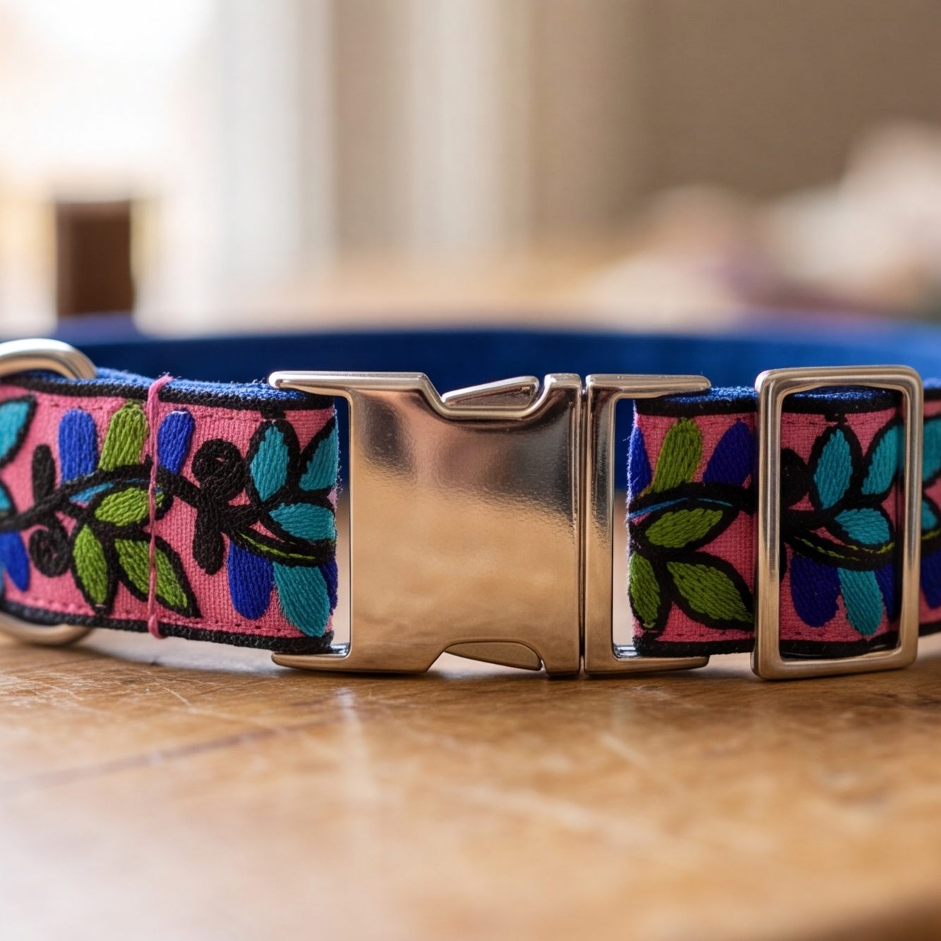 ColorPop™ Neck Collar