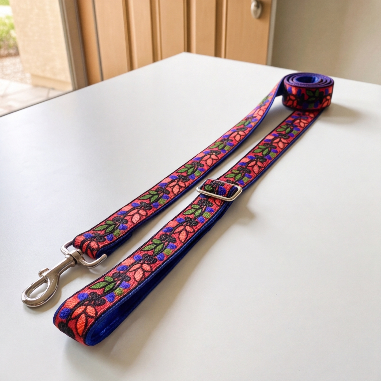 ColorPop™ Adjustable Leash