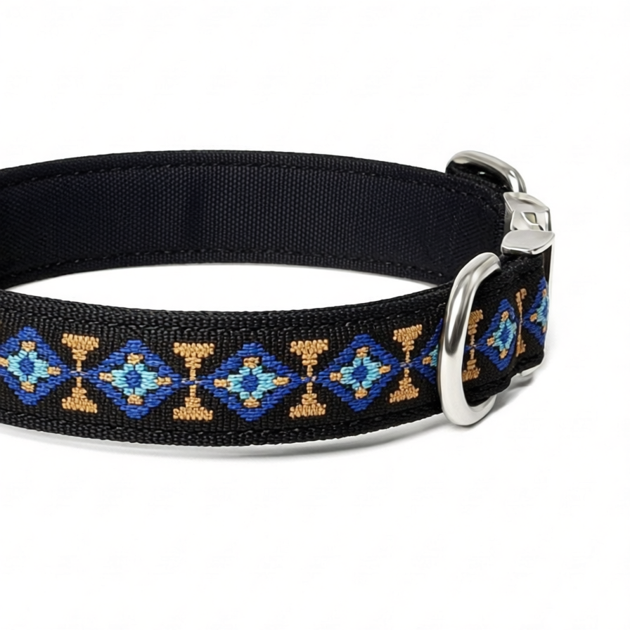 Nazaré Neck Collar